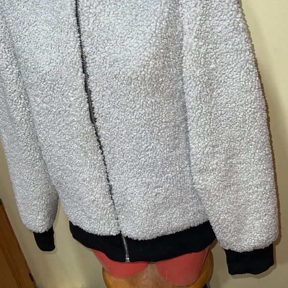 n:Philanthropy sherpa jacket - Picture 5 of 7
